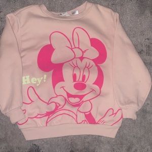 Minnie Mouse sweatshirt